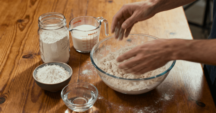 How To Make Perfect Sourdough Starter From Scratch: Step-by-Step Beginner Guide