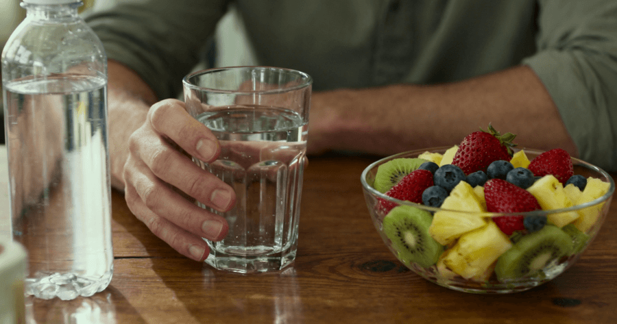 How To Stay Hydrated Throughout The Day: Practical Tips For People Who Forget To Drink Water